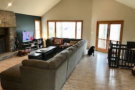 Highland Lakes Cabin | The Mountaintop Lakehouse that Time Forgot.
