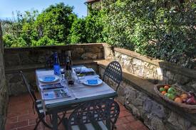 Paciano House | Cozy Farmhouse in Paciano with Private Pool