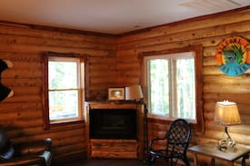 Pittsville Cabin | Getaway Vacation Spot -- Shady Cove Cabins of VA