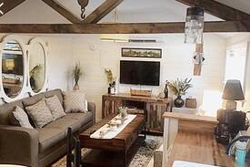 Old Orchard Beach Cabin | #5 Saltbay Cottage minutes from the Beach