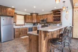 Sullivan Cabin | Moose Cabin at Hidden Acres