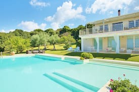 Alghero Villa | Villa Champagne.Stunning pool and view of the sea