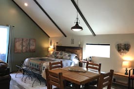 Strawberry House | Emmas Loft...your Private suite in Strawberry AZ