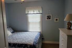 Lake Erie Beach Cabin | The Cat's Meow: Lake House @ Grand View Bay