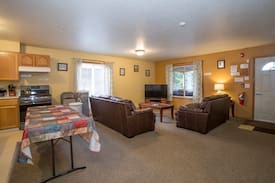 Government Camp House | Boardwalk Lodge: Sleeps 48 maximum w/Two Hot Tubs