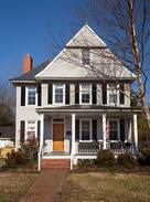Chestertown House | Duchess of Kent: Walk to downtown & College