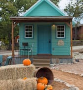 Gatesville House | Buttercup Cabin, A Texas Tiny Cabin