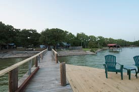 Newark Cabin | "The Lake Shack" on Eagle Mountain Lake
