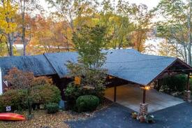 Glenville Cabin | Red Bear Cabin - Spacious Lakefront Cabin w/Dock on Lake Glenville