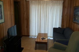 Dover Cabin | Leatherwood Resort and Marina Cabin Log Cabin
