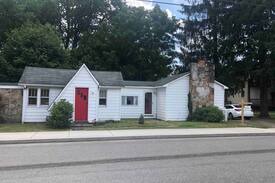 Friendsville House | The Hobbit House
