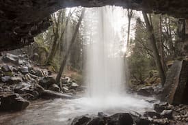 Dunsmuir Apartment | The Butterfly’s Rest, close to Waterfalls