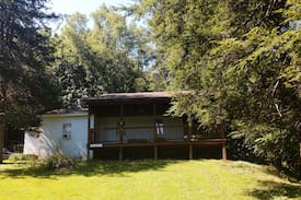 Haywood Cabin | Wild Wind Cottage - On Robinson River Trout Stream