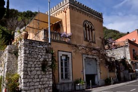 Taormina Villa | Villa Serenella, sea view with jacuzzi in Taormina