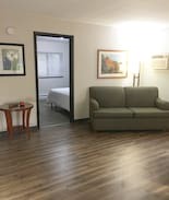 Shawano Cabin | Lake Drive Resort Unit 3