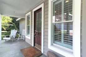 Chickamauga Lake House | Shahan Docks-Lake Front House and Dock!