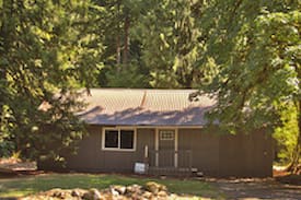 Rhododendron Cabin | The Cabins at Belle Lake on Mt. Hood