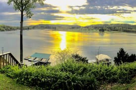 Crane Hill House | Heaven on Smith Lake