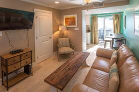 Tybee Island Apartment | Paradise at Pavilion Walk:3 Blocks to Beach & Pier