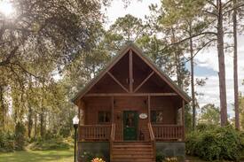 Lake George Cabin | Cabin in the Woods