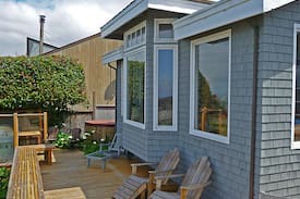 Bodega Bay House | Cliff Cottage - Ocean front getaway.