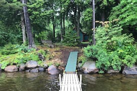 Speculator Cabin | Shady Pines-Cabin by the lake.