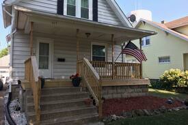Port Clinton House | "Turtle Cove" in Port Clinton center