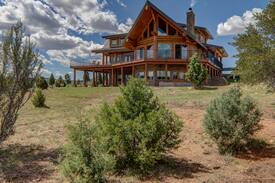 Alton House | The Grand Skyview - Between Bryce and Zion