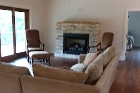 Butler House | Villa Lago is located directly on Watauga Lake.