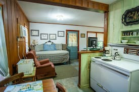 Fulton House | Fulton Beach Bungalows #10 Seagull-