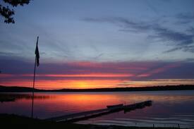 Maple City Cabin | Cheryl & David's Lakefront Cottage