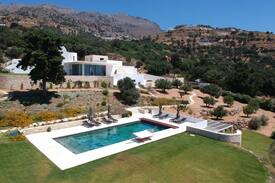 Agios Vasileios Villa | Magical and unique property: La Maison Grecque