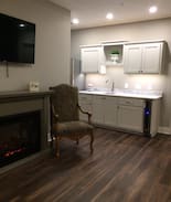 Watkinsville Hotel | Hearthside Lofts & Events Room 201 - Watkinsville