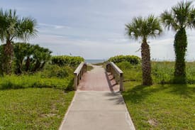 Cocoa Beach Apartment | Deedee's Beach Retreat Cocoa Beach