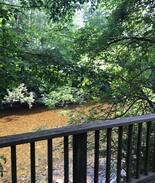 Arlington House | Quaint Pink House on The Battenkill River