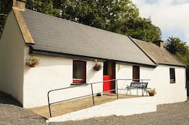 Tinahely Cabin | Derryview Farm Cottage