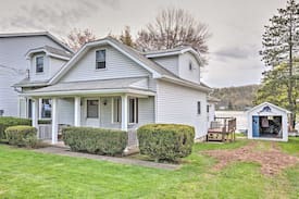 Sweet Valley House | Sweet Valley House on North Lake w/Private Dock!