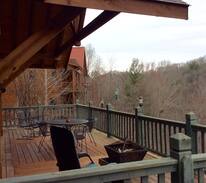 Topton House | The Pines at Nantahala - Lakeside Getaway