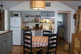 Old Orchard Beach Cabin | #5 Saltbay Cottage minutes from the Beach