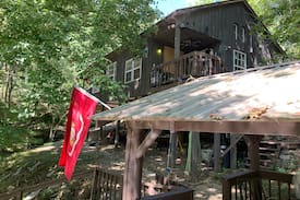 Olmstead Cabin | Humble Red River Cabin