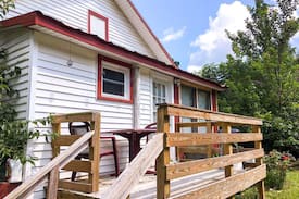 Warrenville Cabin | The Treehouse Cottage, Aiken SC