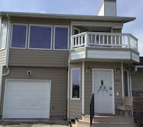Coupeville Apartment | Float On Inn-amazing views --3 blocks to town!