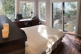 North Bend House | Basecamp Guesthouse - Luxury on the River