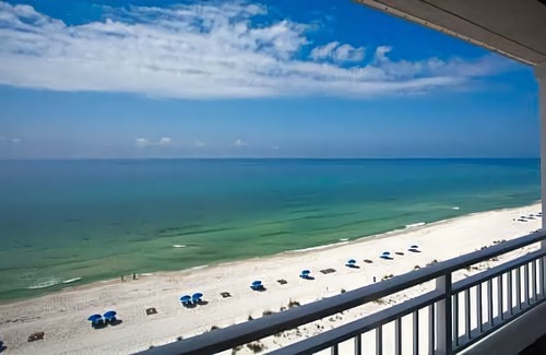 Villa Sabine Hotel | Margaritaville Beach Hotel