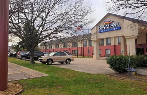 Lewisville Hotel | Baymont by Wyndham Lewisville