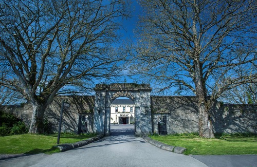 Trim Hotel | Castle Arch Hotel
