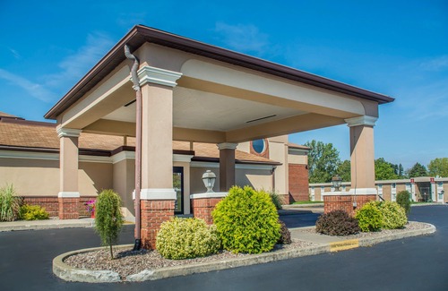 Lockport Hotel | Quality Inn Lockport