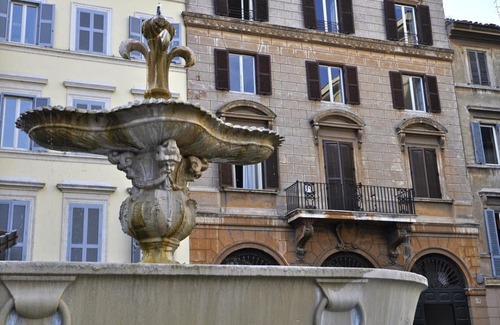 Rione VII Regola Hotel | Piazza Farnese Luxury Suites