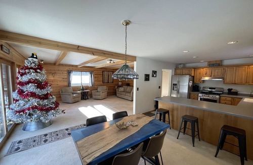 Rhinelander Cabin | Secluded cabin on 5 acres but close to town and trails