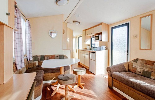 Caister-on-Sea House | 3 bedroom accommodation in Caister-on-Sea
